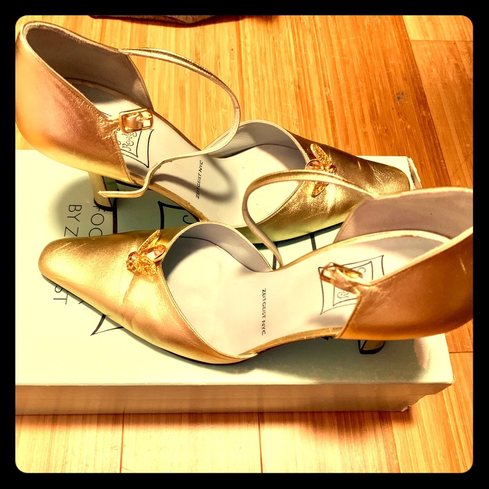 High heel shoes